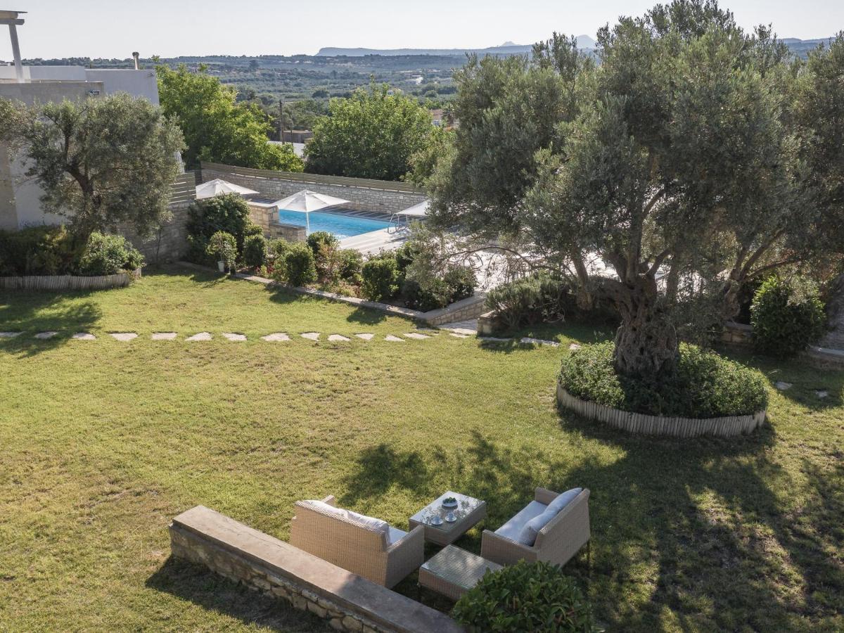 Eco Villa, A Perfect Escape Close To The Beach, By Thinkvilla Maroulás Exterior foto